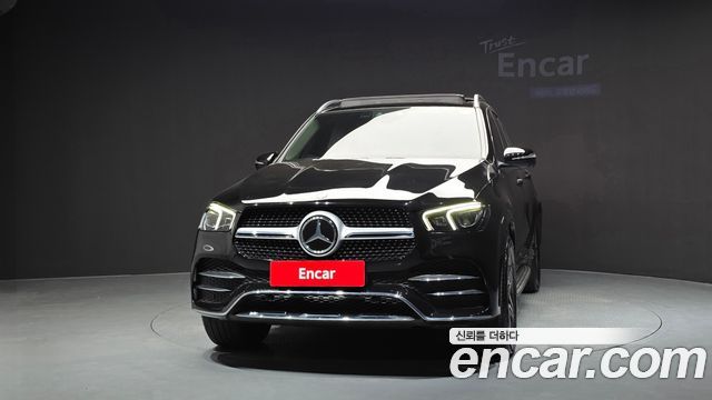 Mercedes-Benz GLE-Class 2020 — photo 3