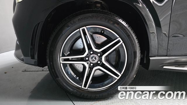Mercedes-Benz GLE-Class 2020 — photo 5