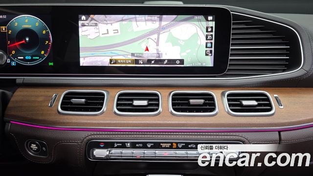 Mercedes-Benz GLE-Class 2020 — photo 19