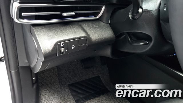 Hyundai AVANTE 2026 — photo 18