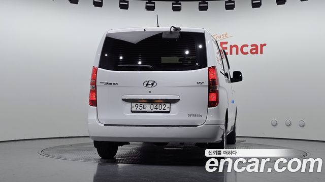 Hyundai Starex 2018 — photo 4