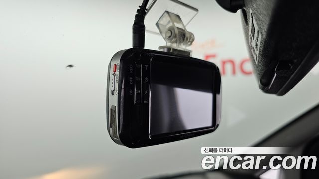 Hyundai Starex 2018 — photo 18