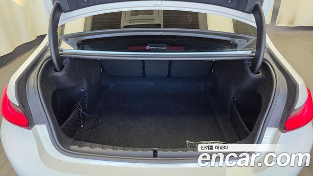 BMW 3-Series 2021 — photo 20