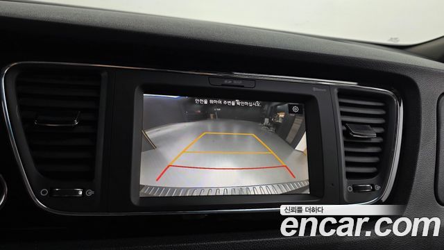 Kia Canival 2019 — photo 15