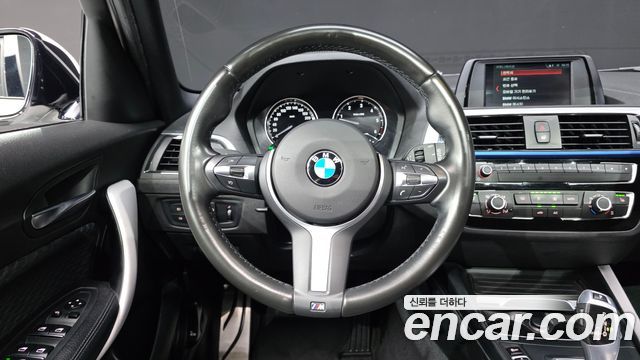 BMW 1-Series 2018 — photo 20