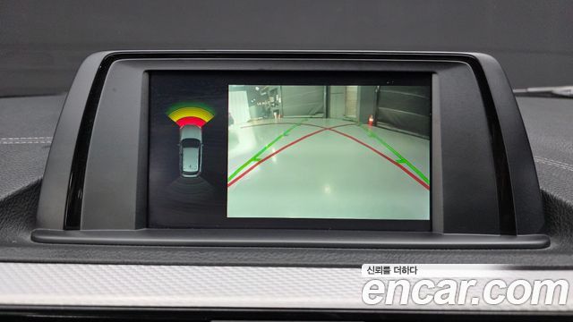 BMW 1-Series 2018 — photo 21
