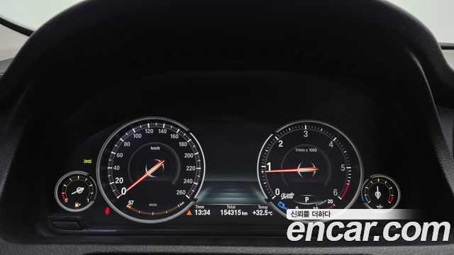 BMW Gran Turismo 2013 — photo 8