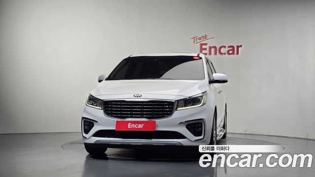 Kia Canival 2019 — photo 3