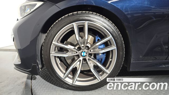 BMW 3-Series 2021 — photo 5