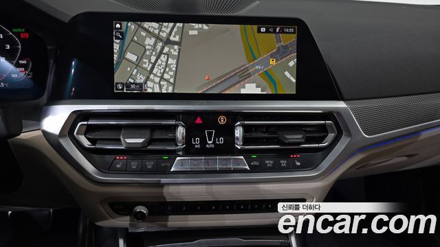 BMW 3-Series 2021 — photo 12