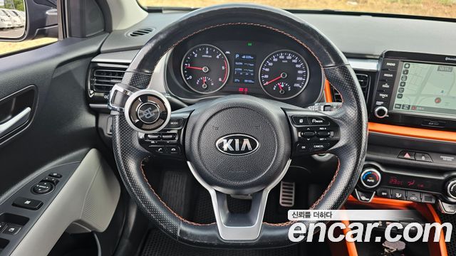 Kia Stonic 2018 — photo 13