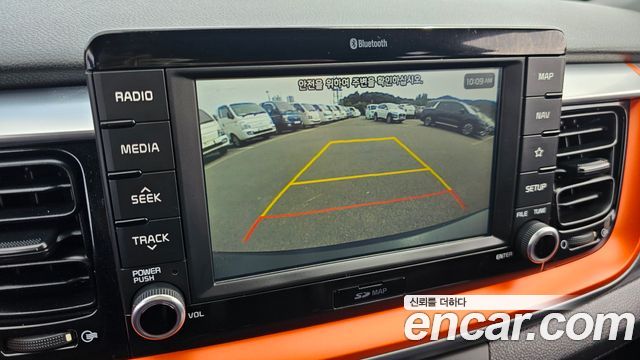 Kia Stonic 2018 — photo 15
