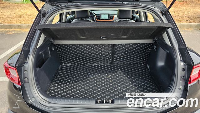 Kia Stonic 2018 — photo 20