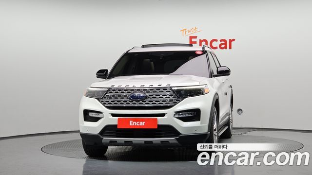 Ford Explorer 2021 — photo 3
