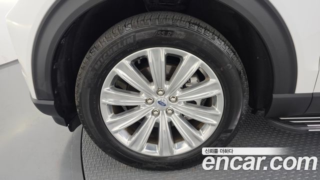 Ford Explorer 2021 — photo 5