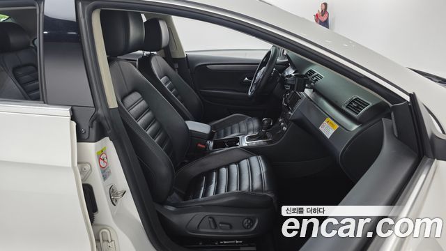Volkswagen CC 2015 — photo 11