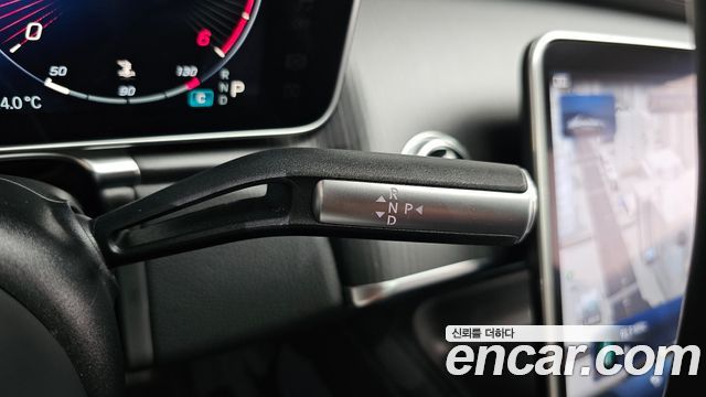 Mercedes-Benz S-Class 2023 — photo 12