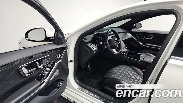Mercedes-Benz S-Class 2023 — photo 13