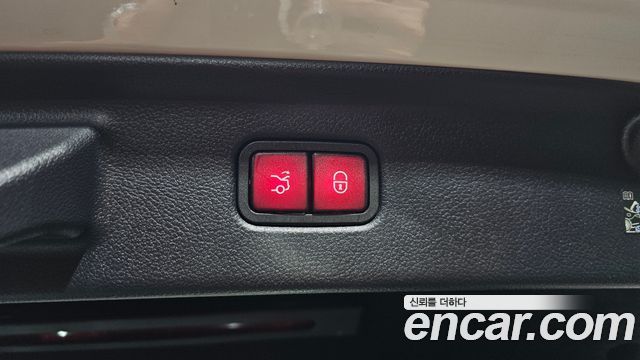 Mercedes-Benz S-Class 2023 — photo 34