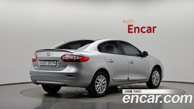 Renault Korea SM3 2013 — photo 2