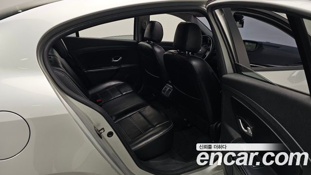 Renault Korea SM3 2013 — photo 18
