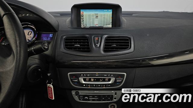 Renault Korea SM3 2013 — photo 20