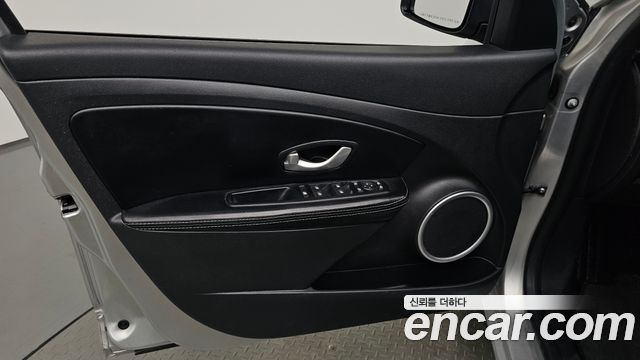 Renault Korea SM3 2013 — photo 14