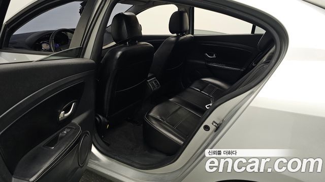Renault Korea SM3 2013 — photo 16
