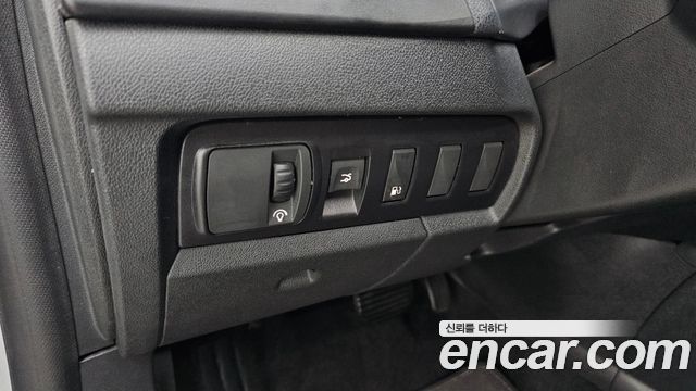 Renault Korea SM3 2013 — photo 28