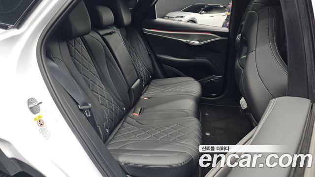 BYD Sealion 7  2026 — photo 17