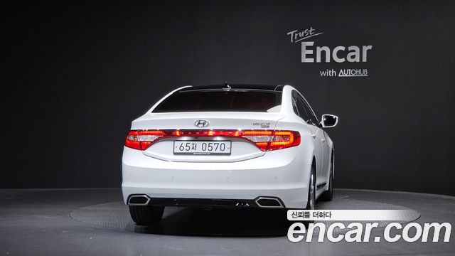Hyundai Grandeur 2016 — photo 4