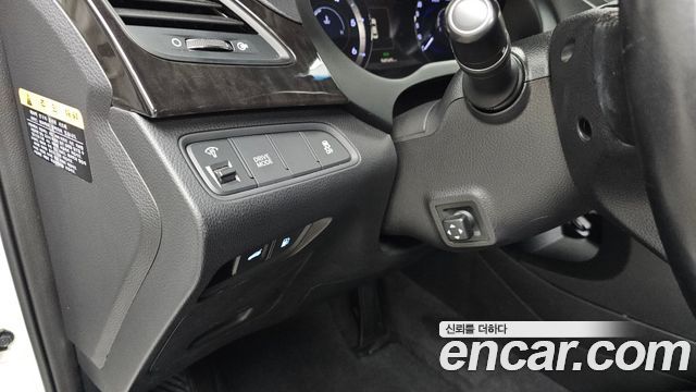 Hyundai Grandeur 2016 — photo 25