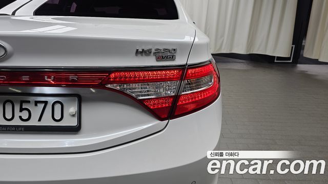 Hyundai Grandeur 2016 — photo 9