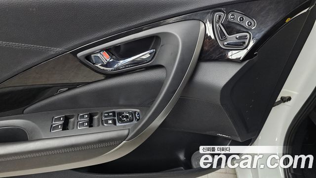 Hyundai Grandeur 2016 — photo 27