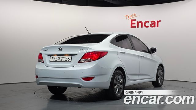 Hyundai Accent 2019 — photo 2