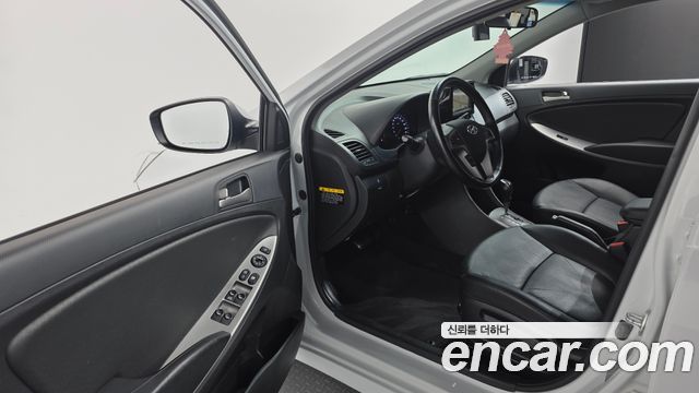 Hyundai Accent 2019 — photo 10