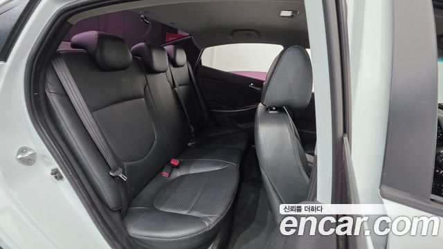 Hyundai Accent 2019 — photo 19