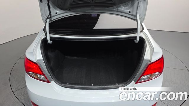 Hyundai Accent 2019 — photo 20