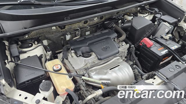 Toyota RAV4 2018 — photo 6