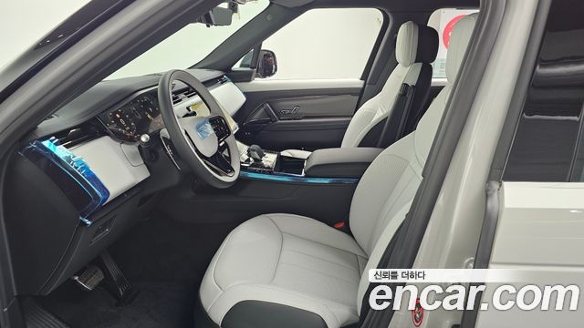 Land Rover Range Rover Sport 2026 — photo 3