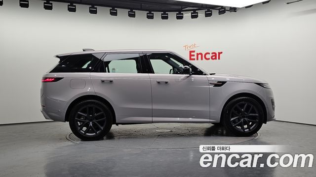 Land Rover Range Rover Sport 2026 — photo 5
