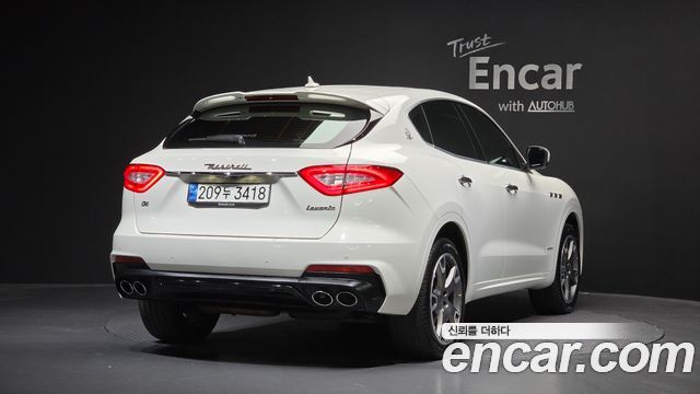 Maserati Levante 2020 — photo 2