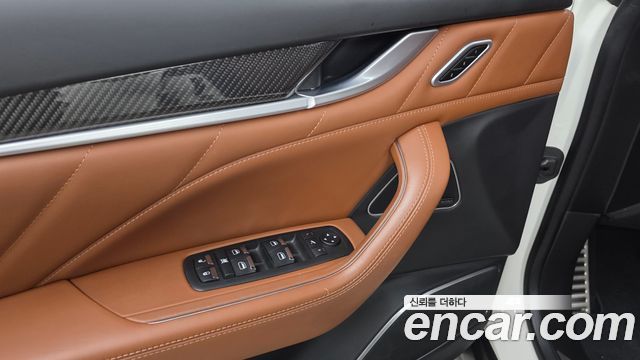 Maserati Levante 2020 — photo 25