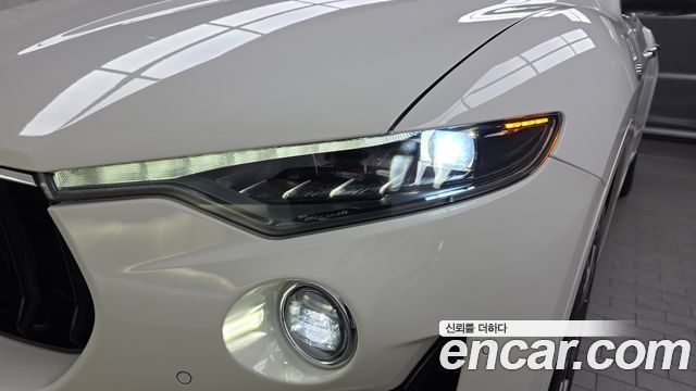 Maserati Levante 2020 — photo 8