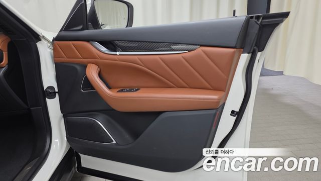 Maserati Levante 2020 — photo 14