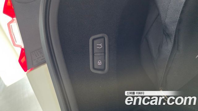 Maserati Levante 2020 — photo 27