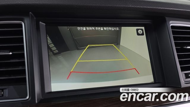 Genesis G80 2017 — photo 13