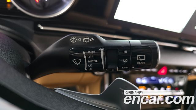 Kia Canival 2023 — photo 27