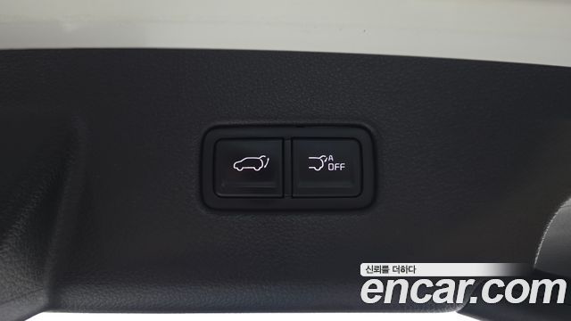 Kia Canival 2023 — photo 29