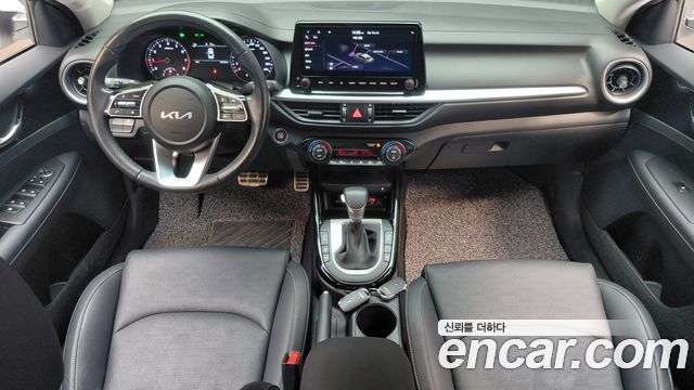 Kia K3 2023 — photo 10